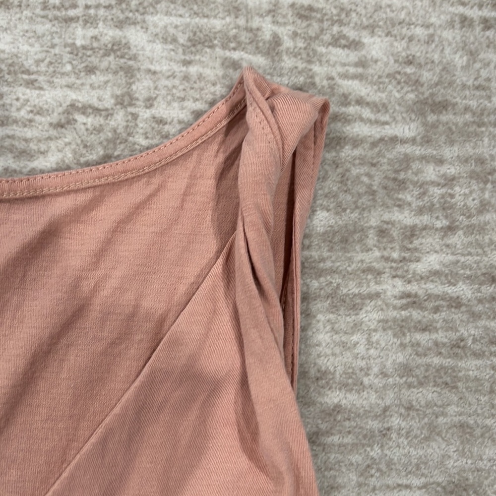 Express Tank Top - Picture 3 of 6